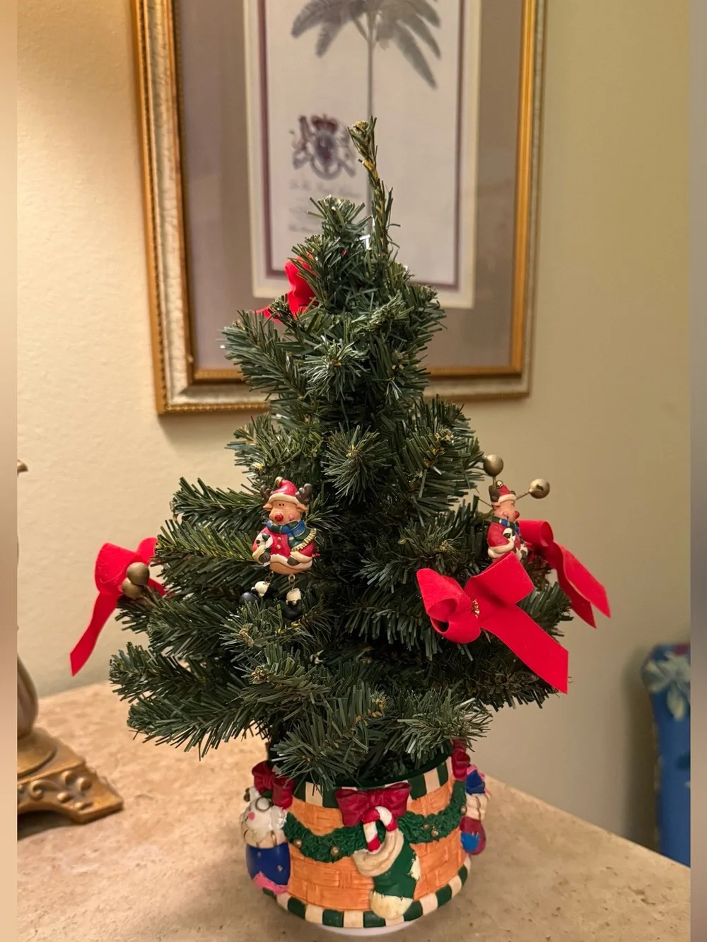 Vintage-Style Musical Rotating Tabletop Christmas Tree